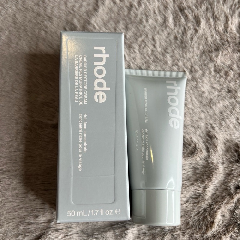 RHODE Barrier Restore Cream - Light Gray